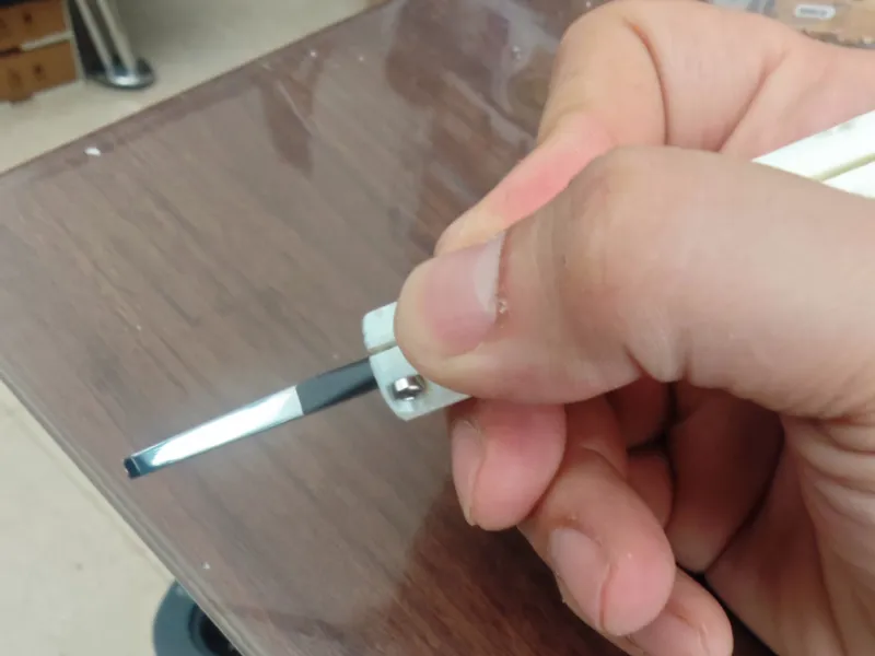 拆支撑刀的握持套