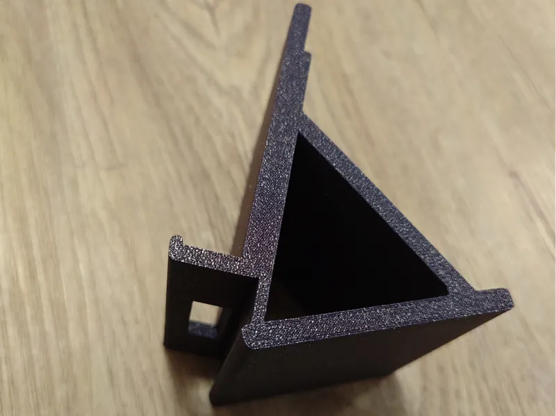 Minimalistischer Smartphone-Ständer
