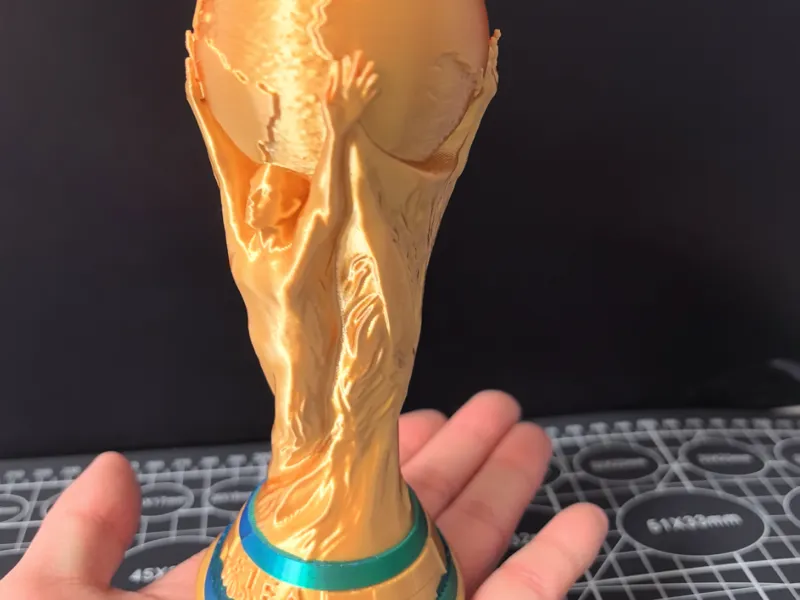 世界杯笔筒