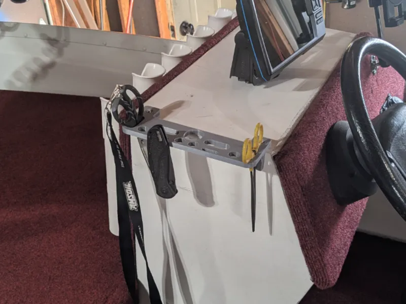 Boat tool holder