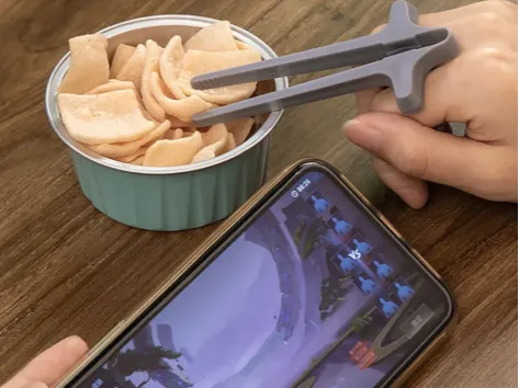 GAMING FINGER CHOPSTICKS