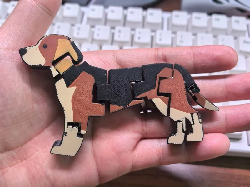 比格犬铰链玩具