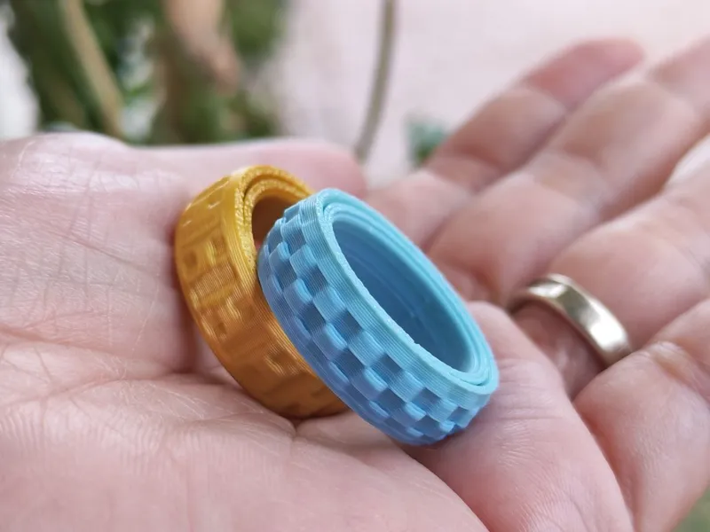 Kinetic Ring Fidget