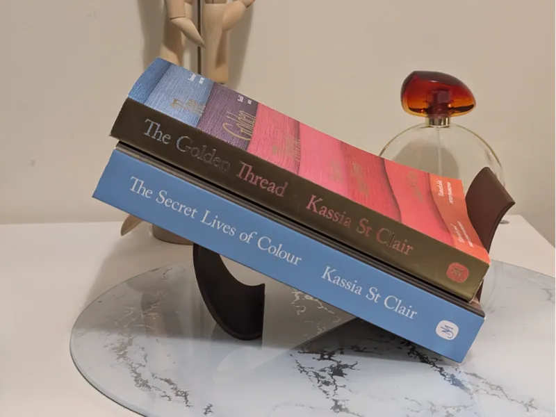 The "ES" Book Stand: Versatile Dual-Display
