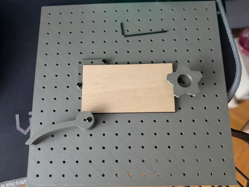 engraving mount 