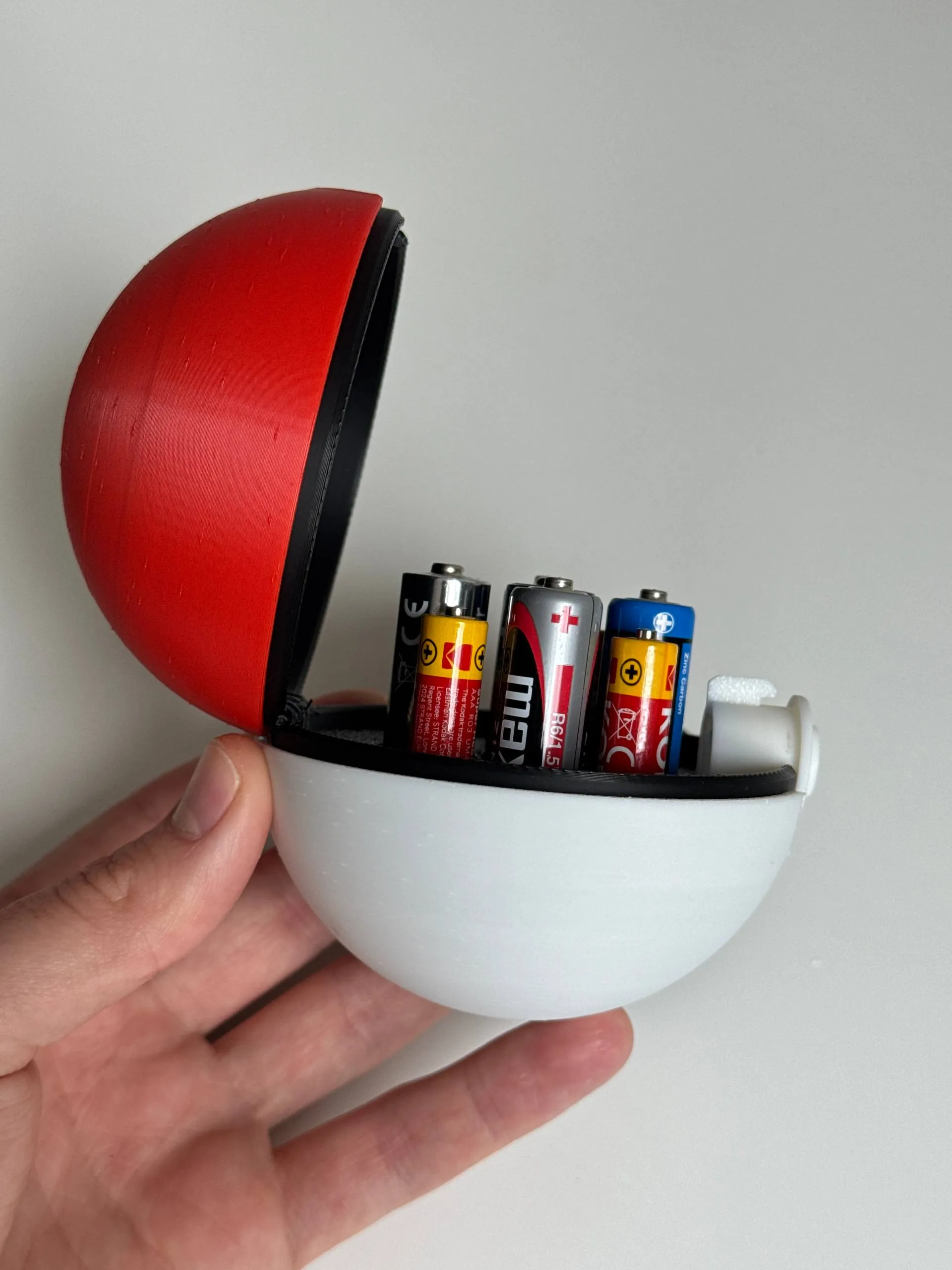 Self-opening Pokeball organisers - Free 3D Print Model - MakerWorld
