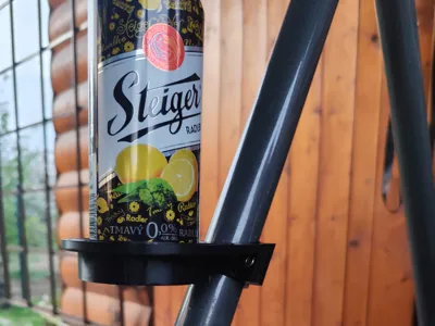 Swing cupholder