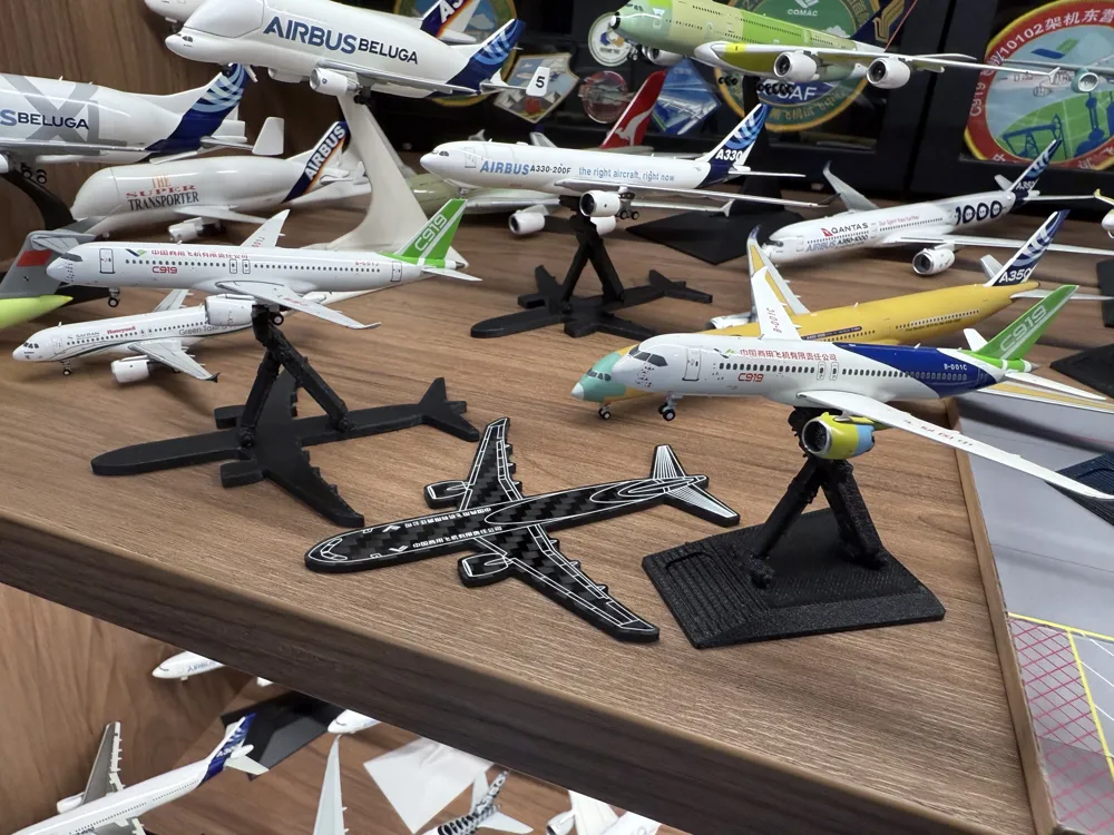 Ground-shadow design 1/400 scale aircraft model stand ground‑shadow ...