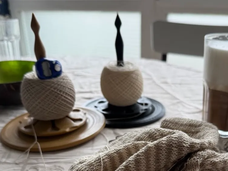 Yarn Spinner Holder for Knitting