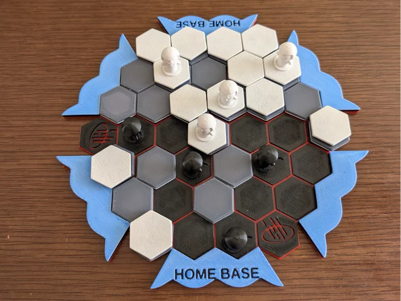 Iso-Path Board Game: A game of diggers an climbers