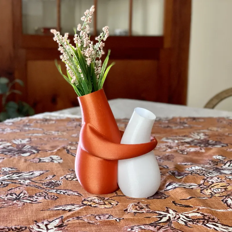 Hugging Vases