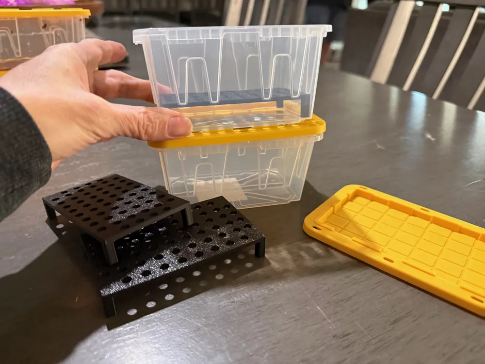 Corm Riser Micro tote corm riser insert - Free 3D Print Model - MakerWorld