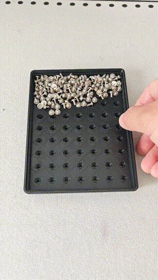 单手操作电动螺丝刀磁性批头用螺丝盒M3螺丝盒防黏连
