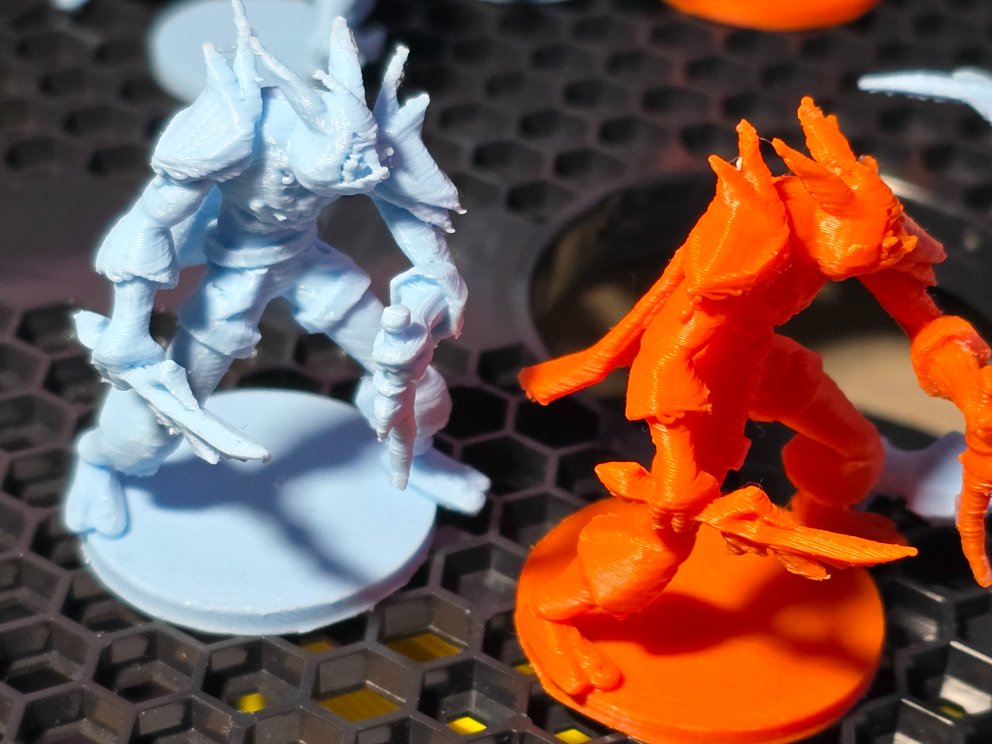 Warcraft board game replacement mini - Dongon T2