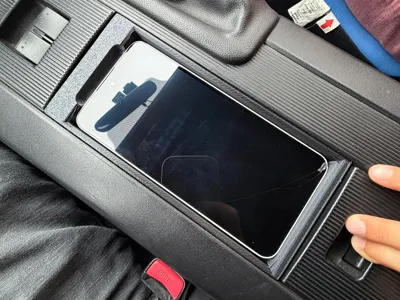 Miata NC1 mittletray phone frame