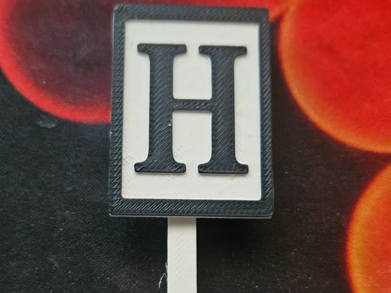 Haltepunkt-Tafel „H“ (Signal Ne 5)