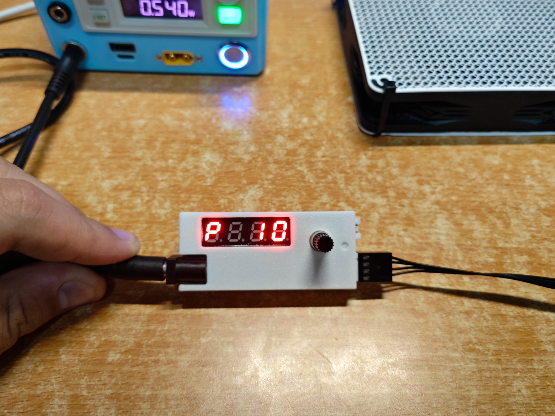 PWM手动/温控调速器外壳