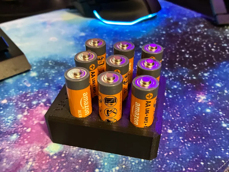 AA Battery holder (holds 9 batteries)