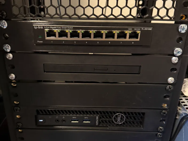 1U Rackmount for ASUS slim CD drive for 10" rack