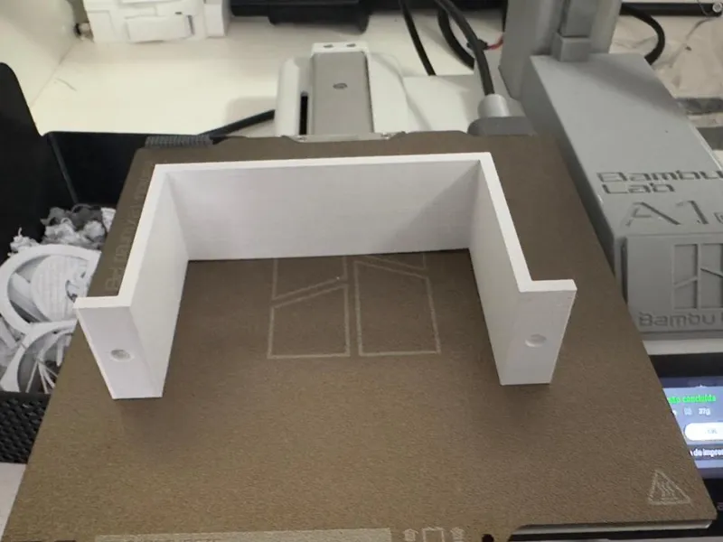 Suporte de Mesa e Parede para Compressor Trato