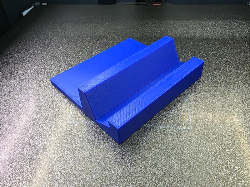 Simple phone stand