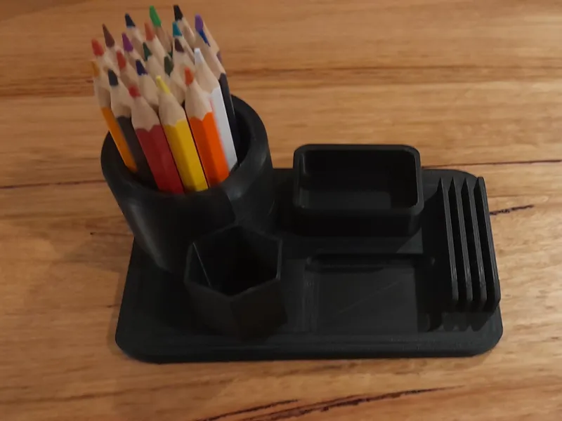 Desk organiser