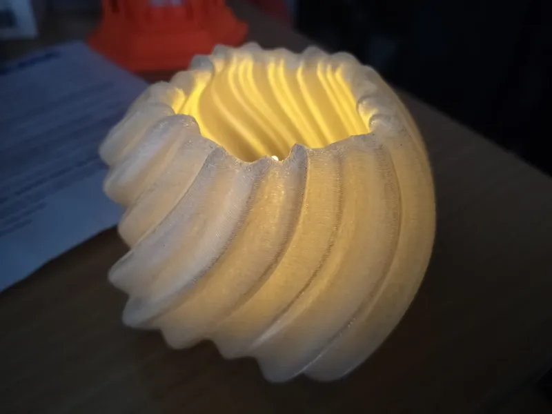 Spiral light decoration