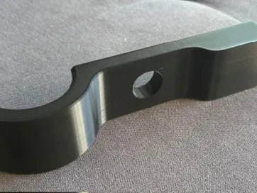 Remix-front -arm-holed