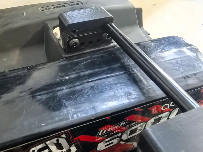 CROSSRC8车牧马人车型电池仓升高件