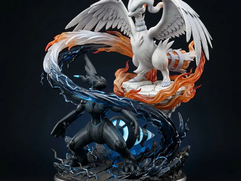 Ultra-premium Pokémon diorama Reshiram vs Zekrom