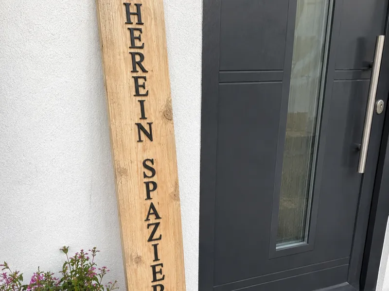 HEREIN SPAZIERT - Buchstaben