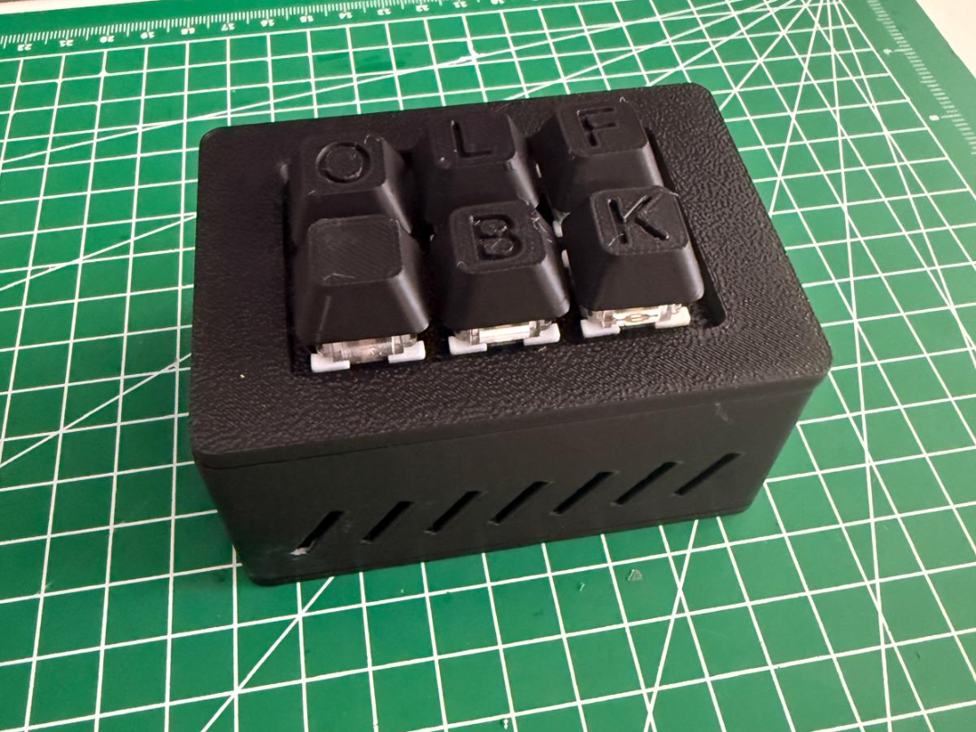 Magnetic 6-Button Wireless Home Assistant Macropad