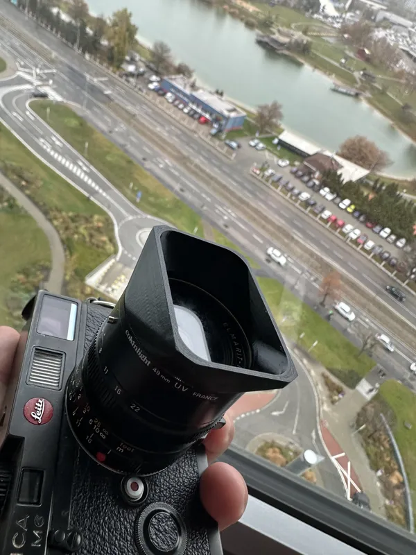 Lens hood  compatible with Leica Elmarit 28mm v3