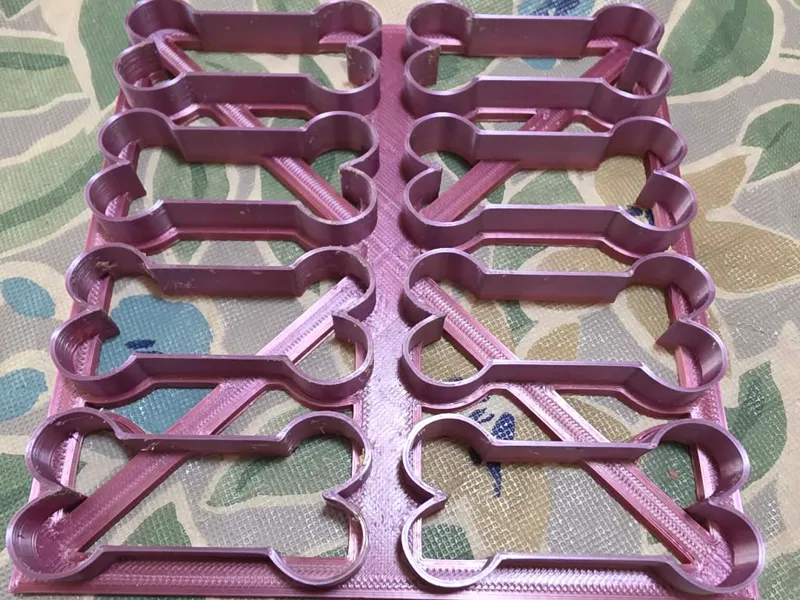 dog bone cookie cutter sheet (8 bones)