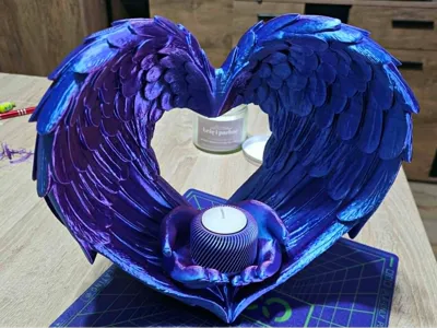 Angel wings for a candle