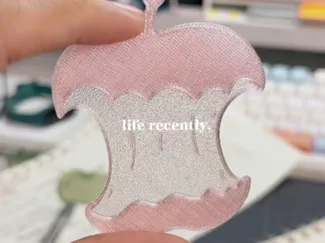 苹果造型仿欧根纱书签