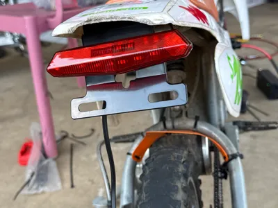 Razor SX500/MX650 tail light mount