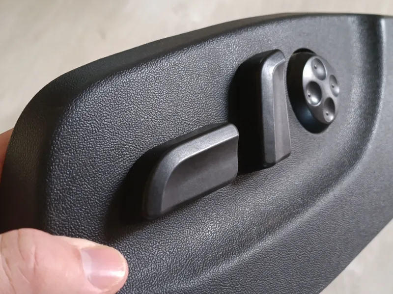 AUDI A6 C6 seat adjustment switches