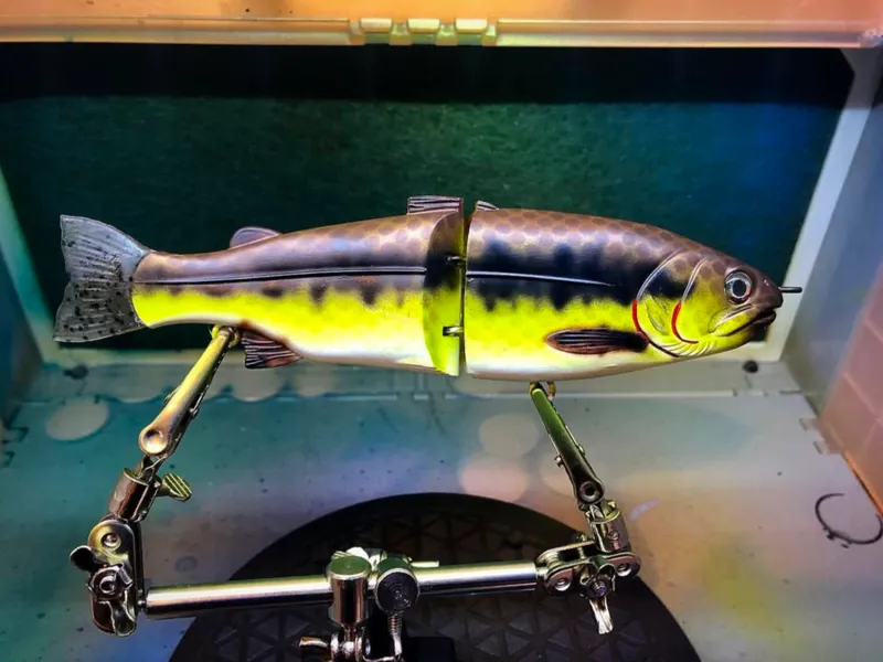 Glide swimbait cedar