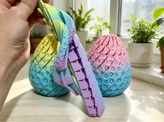 旋转草莓解压玩具