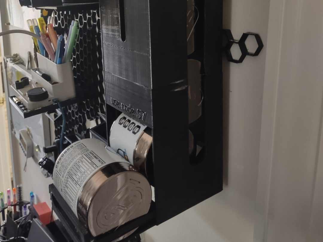 Gamer supps dispenser for hcw