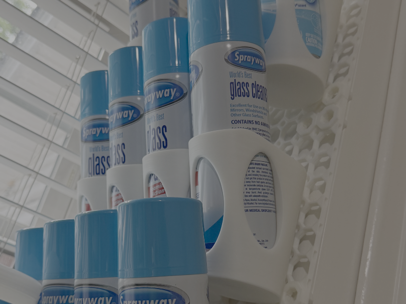 MultiBoard Angled Spray Can Holder (67 mm / 5MU)