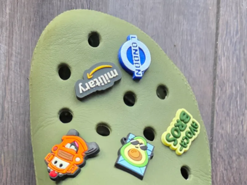 Iconic London Tube Sign Jibbit Croc Charm