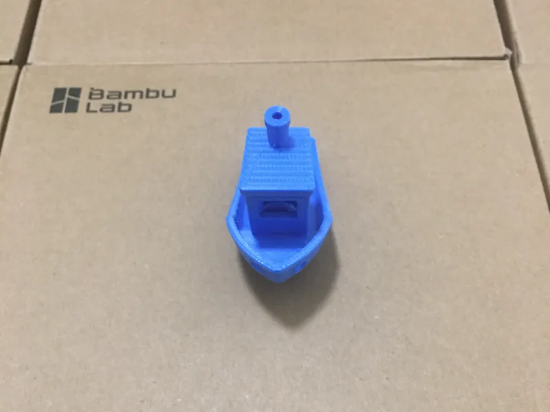 巨大的小船