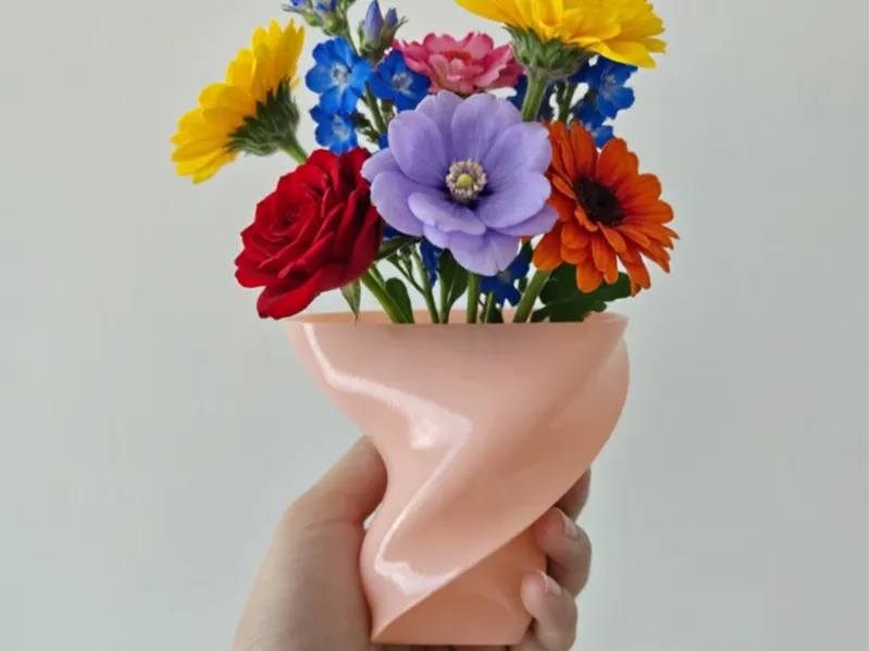 旋转艺术花瓶
