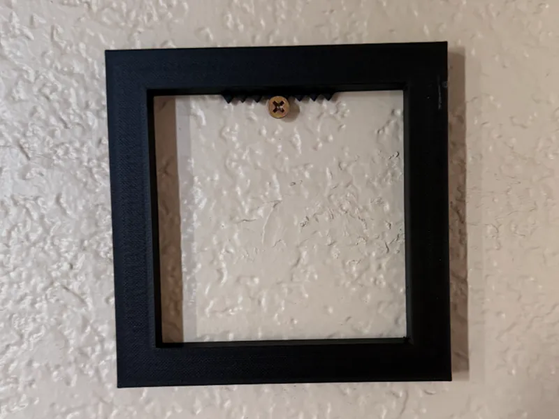 Universal 3D-printed frame spacer 