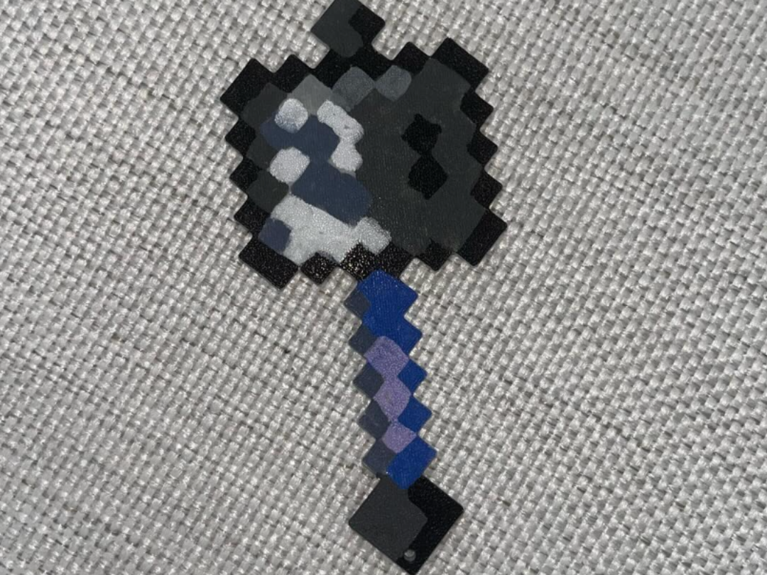 Minecraft mace with keychain hole