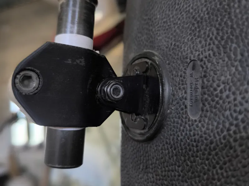 Kuota nosac ogledala i navlaka za bi sped turn