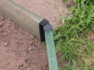 Support for the Snail Barrier
