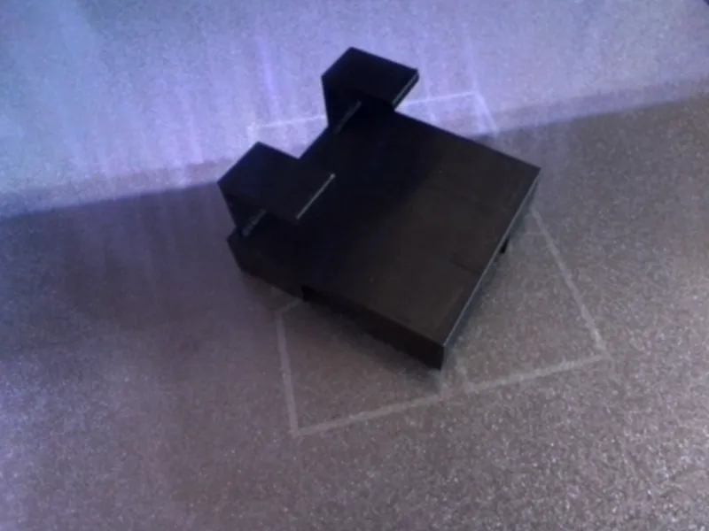 Monoprice HDMI splitter desk mount (read Desc)